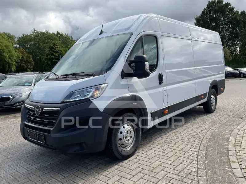 2025 Opel Movano