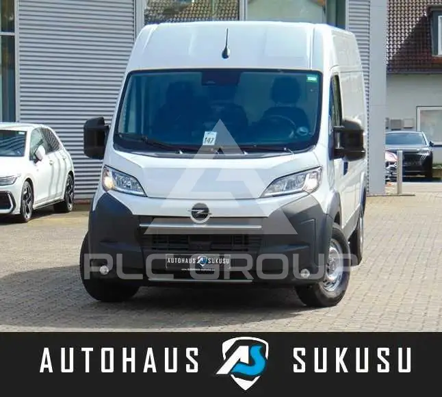 2025 Opel Movano