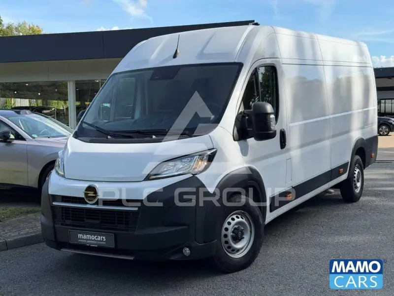 2025 Opel Movano