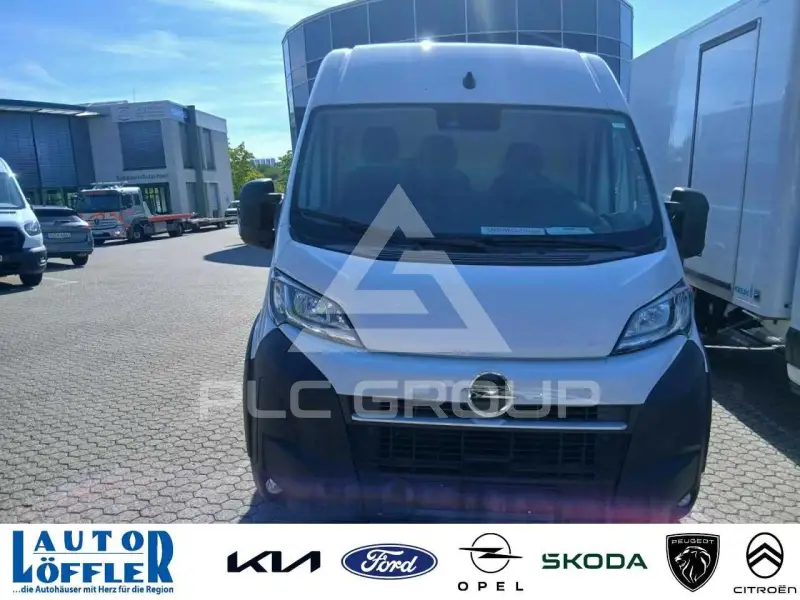 2025 Opel Movano