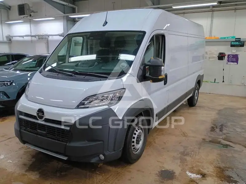 2025 Opel Movano