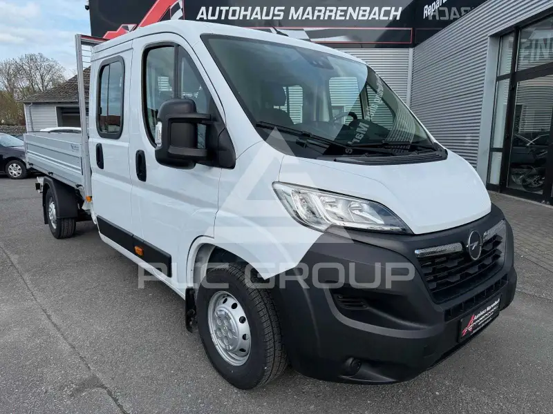 2025 Opel Movano