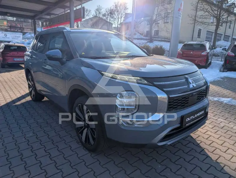 2026 Mitsubishi OUTLANDER