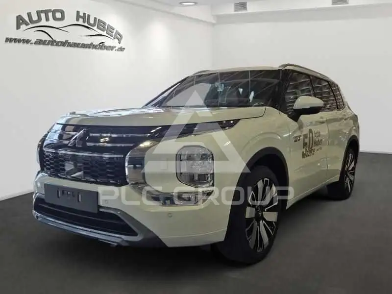 2026 Mitsubishi OUTLANDER