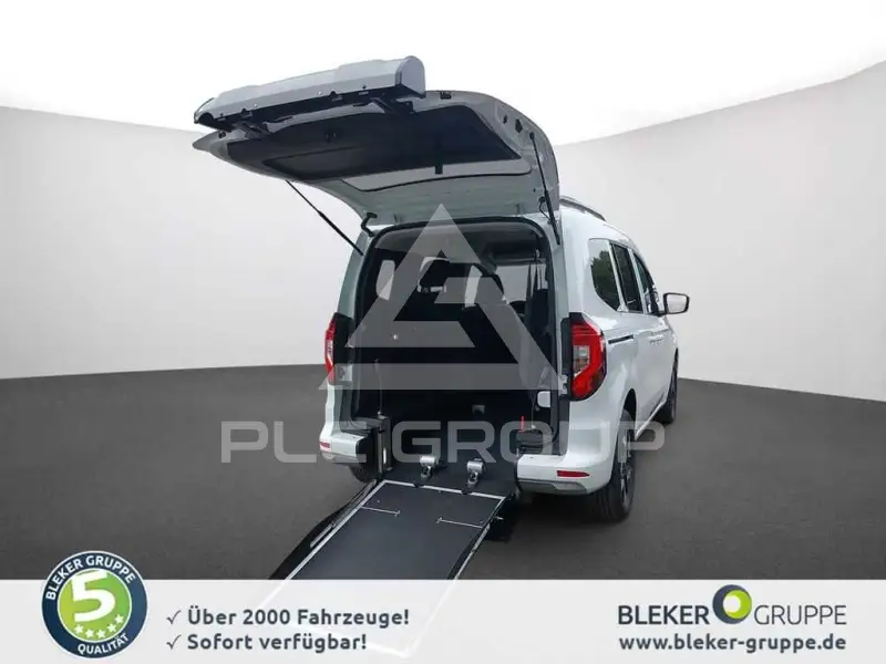2026 Nissan TOWNSTAR