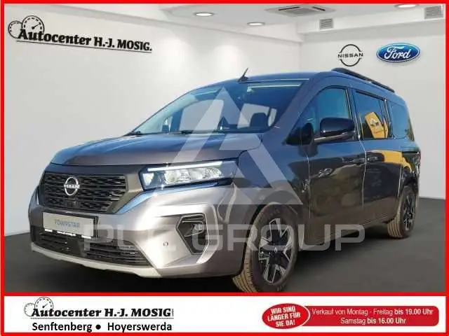 2026 Nissan TOWNSTAR