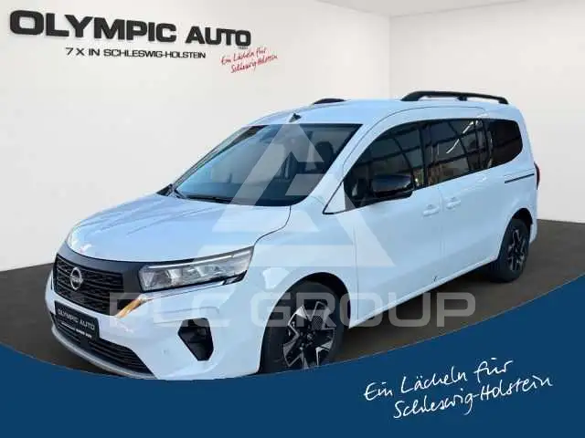 2026 Nissan TOWNSTAR