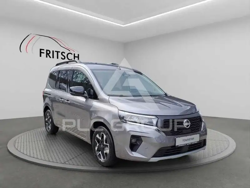 2026 Nissan TOWNSTAR