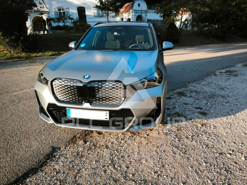 2026 BMW iX