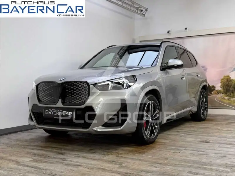 2026 BMW iX