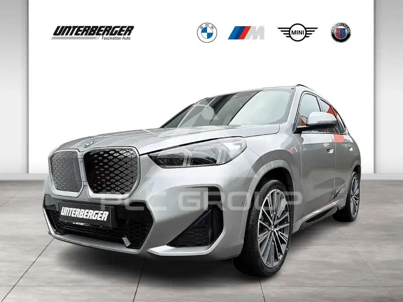 2026 BMW iX