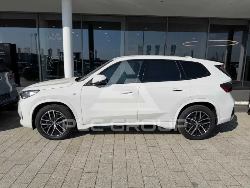 2026 BMW iX