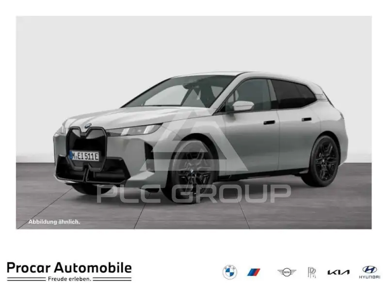 2026 BMW iX