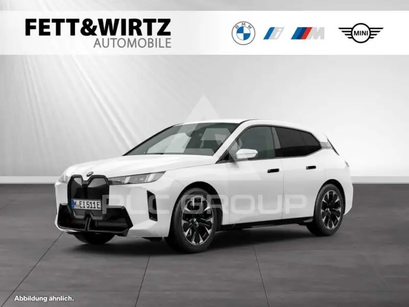 2026 BMW iX