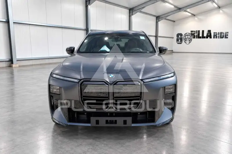 2026 BMW 740
