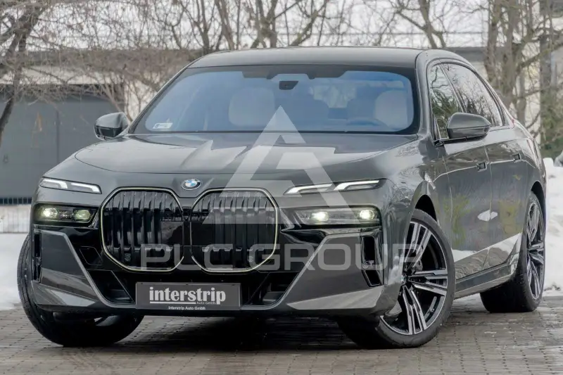 2026 BMW 740