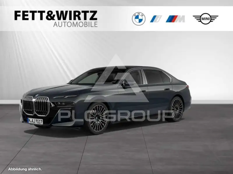 2026 BMW 740