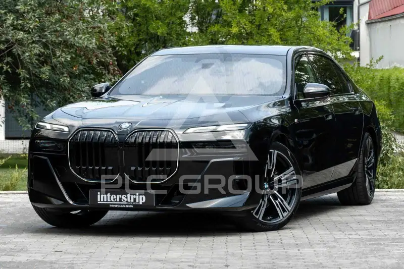 2026 BMW 740