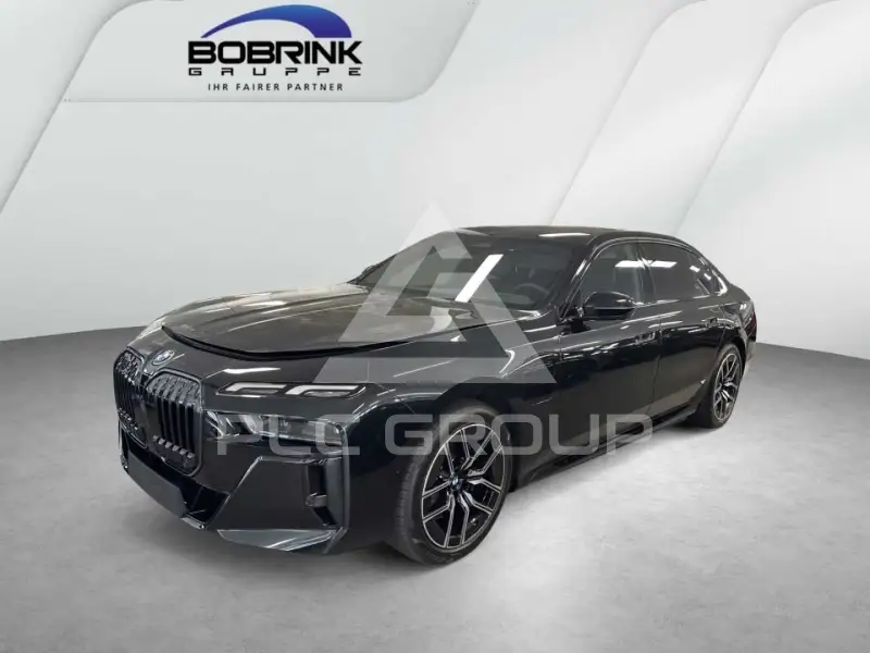 2026 BMW 750
