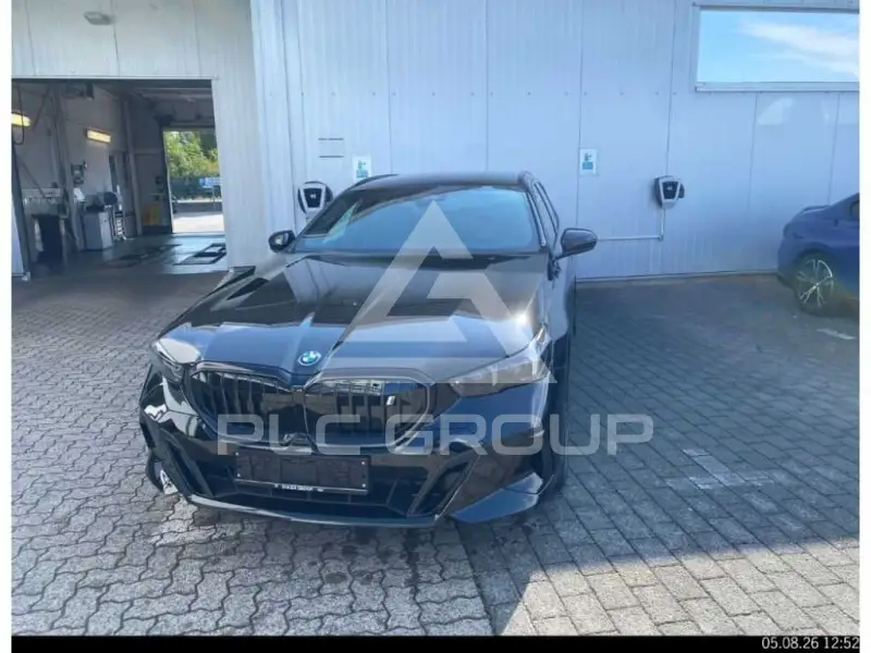 2026 BMW I5