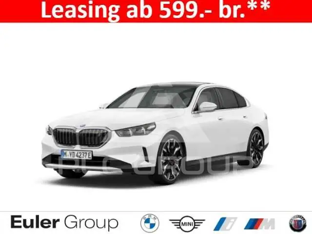 2026 BMW I5