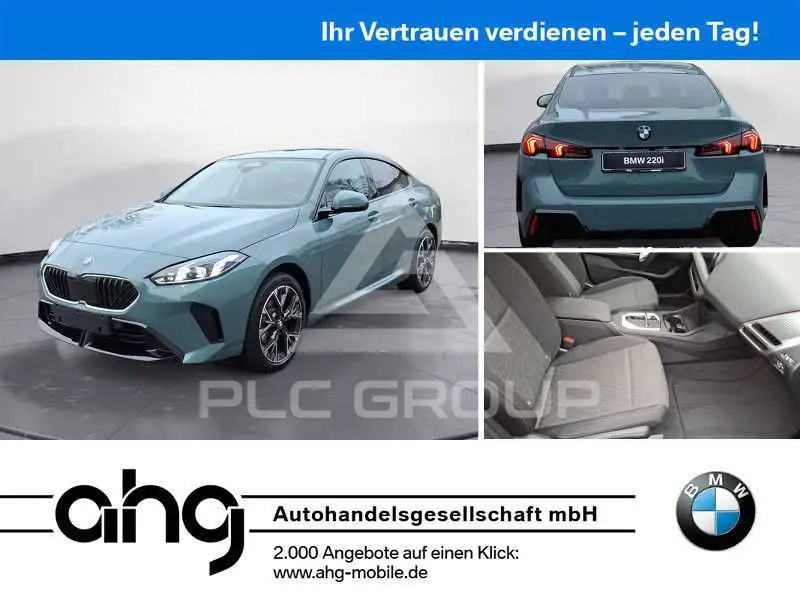 2026 BMW 220