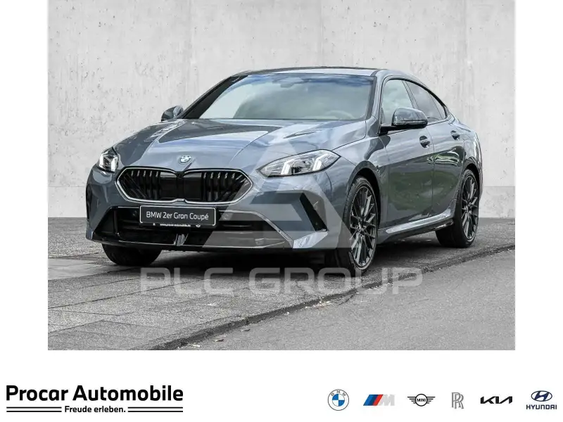 2026 BMW 220