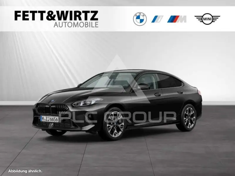 2026 BMW 220