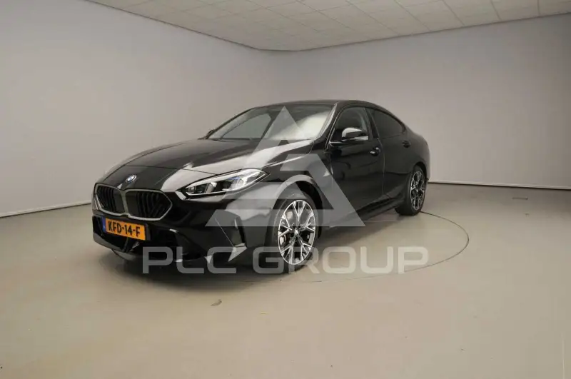 2026 BMW 220