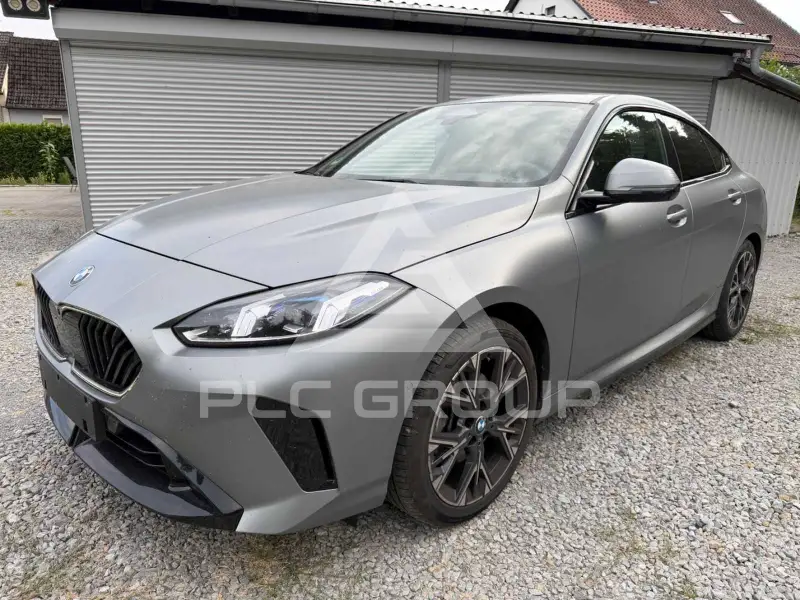 2026 BMW 220