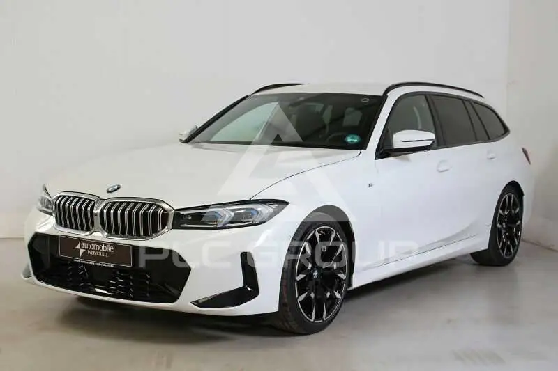 2026 BMW 320