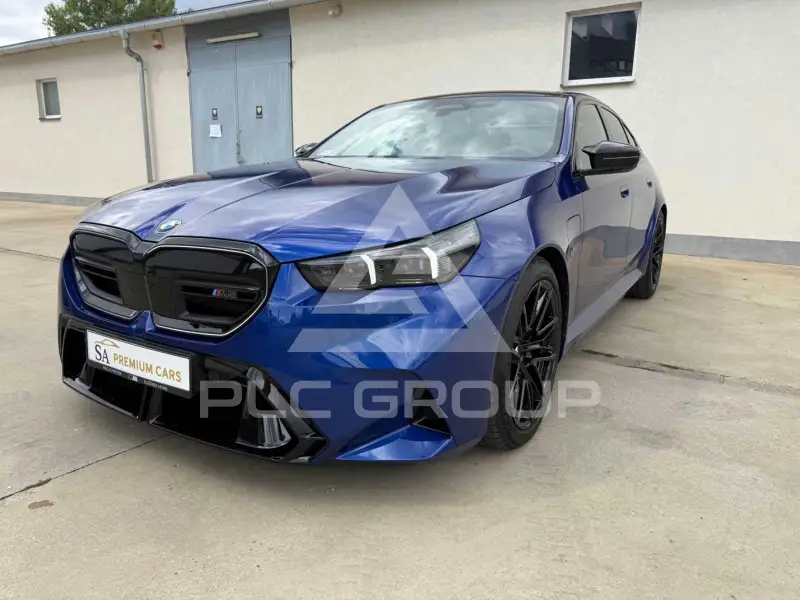 2026 BMW M5