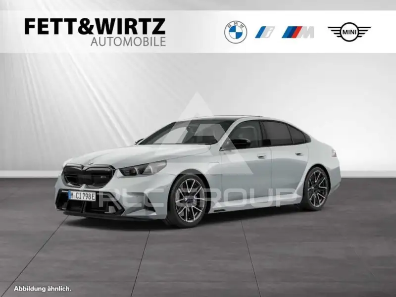 2026 BMW M5