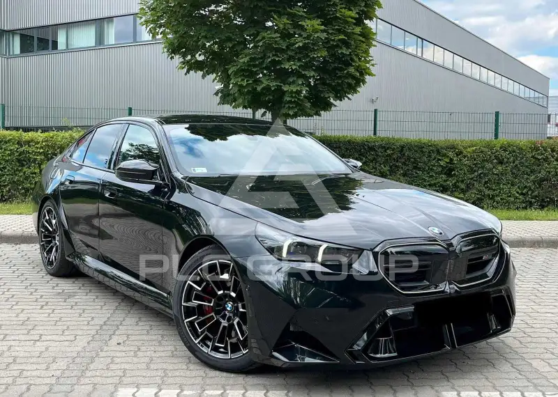 2026 BMW M5