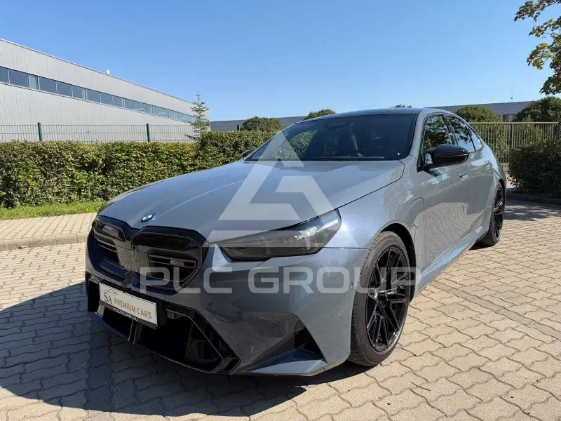 2026 BMW M5