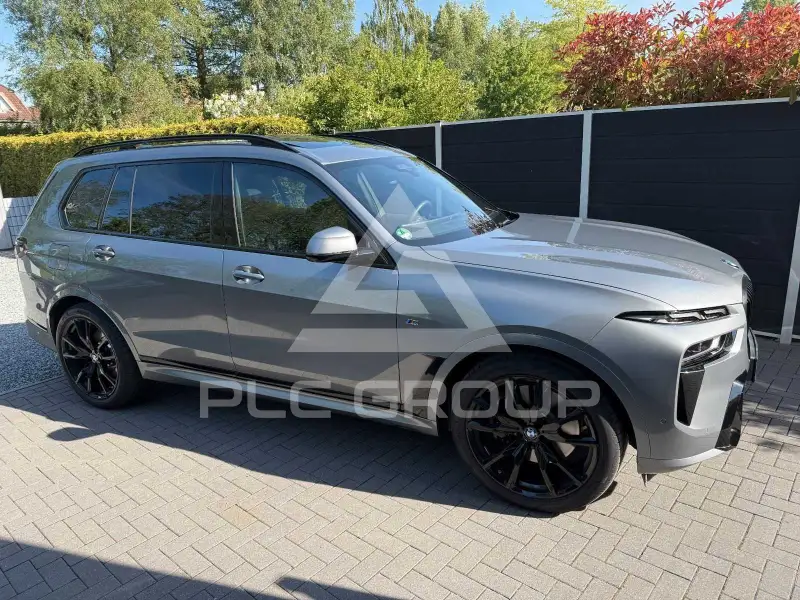 2026 BMW X7
