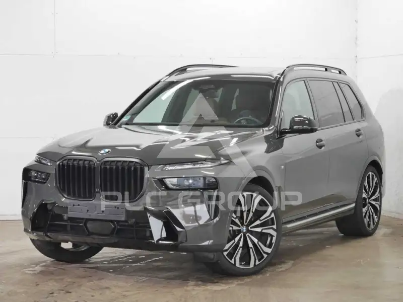 2026 BMW X7