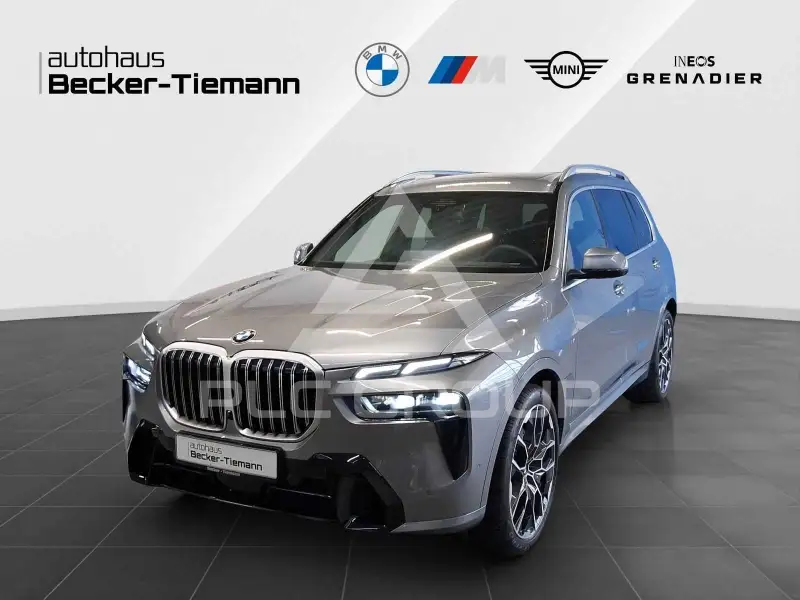 2026 BMW X7