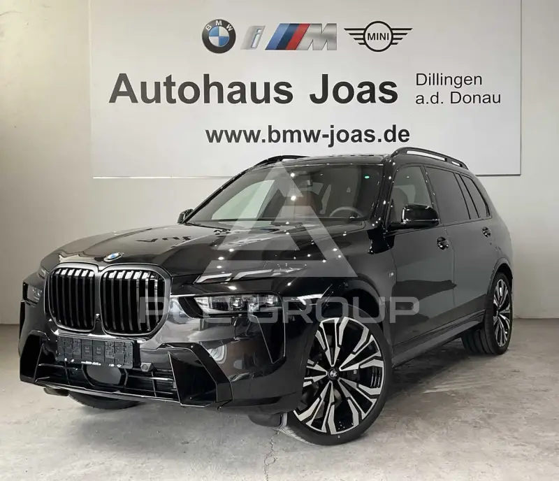 2026 BMW X7