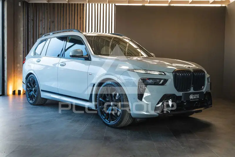 2026 BMW X7