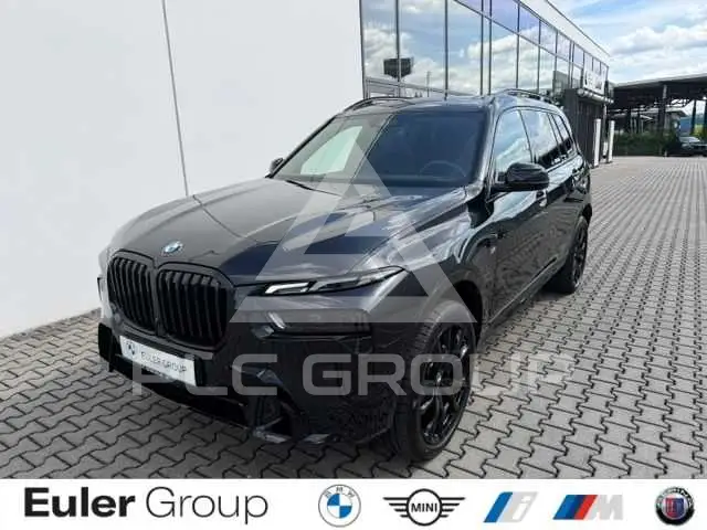 2026 BMW X7