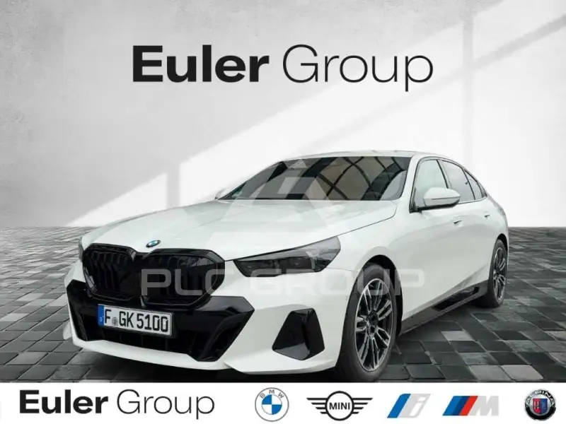 2026 BMW 520