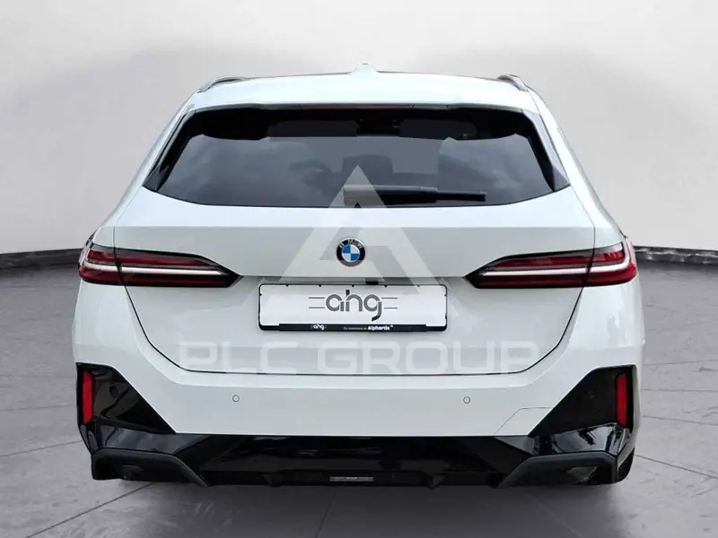 2026 BMW 520