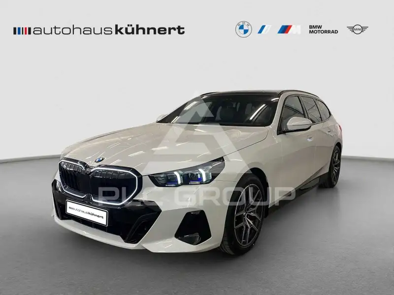 2026 BMW 520