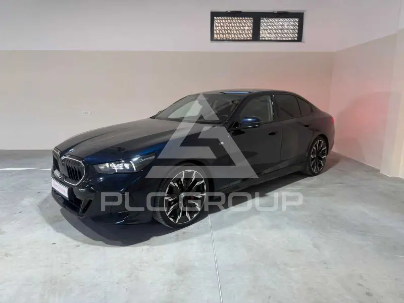 2026 BMW 520