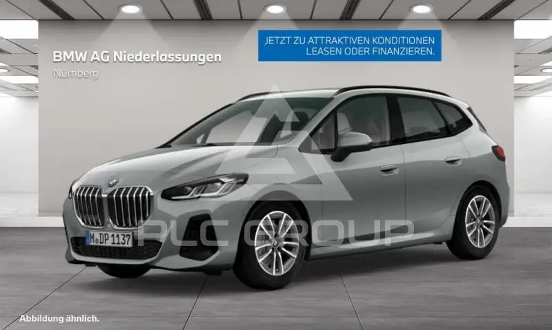 2026 BMW 220