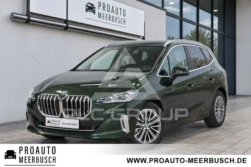 2026 BMW 220