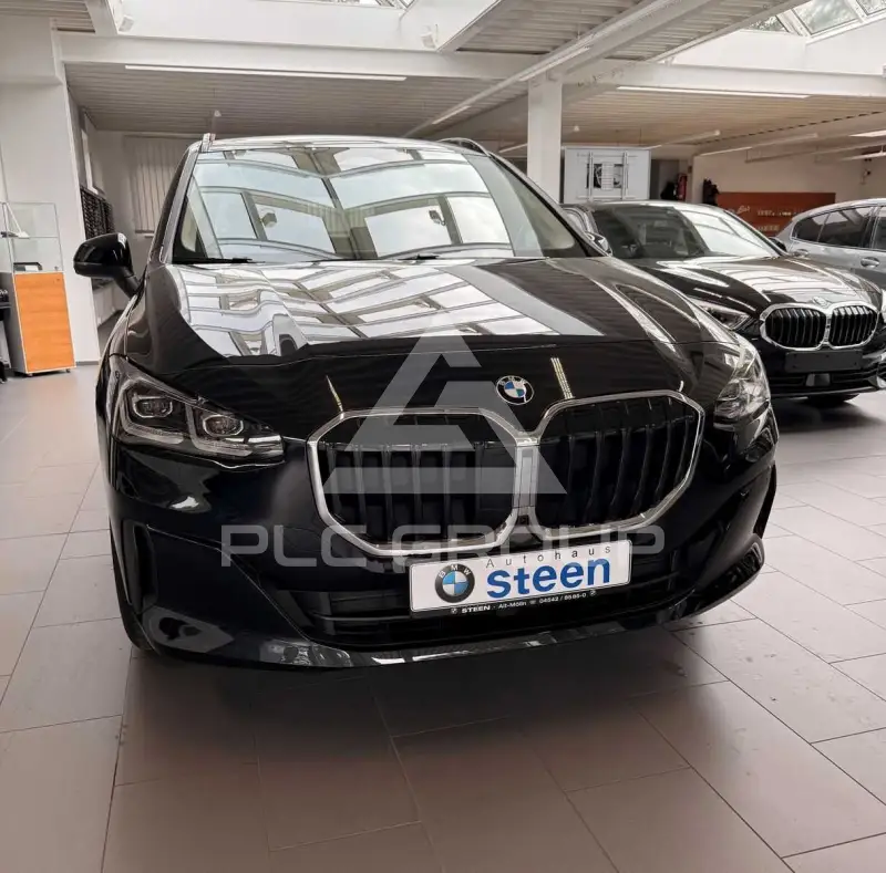 2026 BMW 220