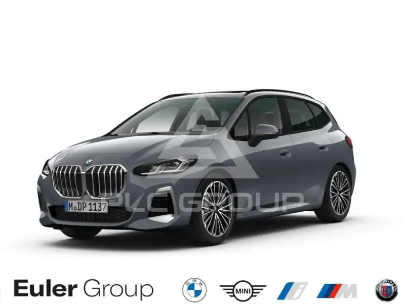 2026 BMW 220