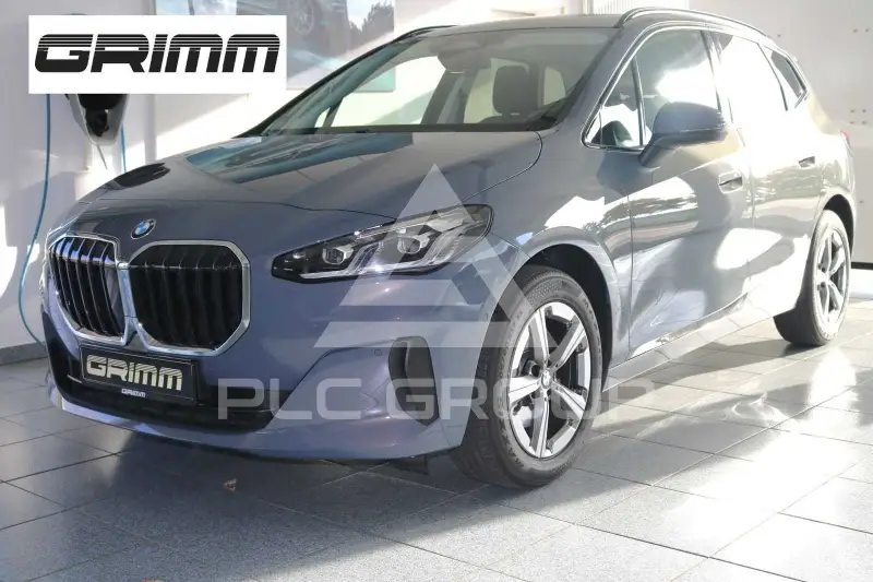 2026 BMW 220